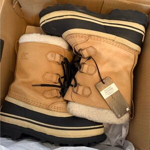 Sorel Youth Caribou WP Size 4